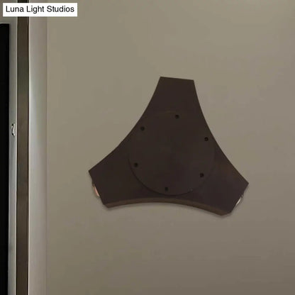 ديكوربايتس™ مصباح حائط أسود معدني هندسي - شمعدان ممر بثلاثة أرباع الأضواء