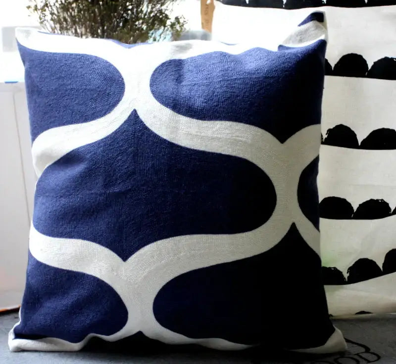 Navy blue and white blue zigzag geometric cushion cover with textured linen fabric for living room decorbites decor