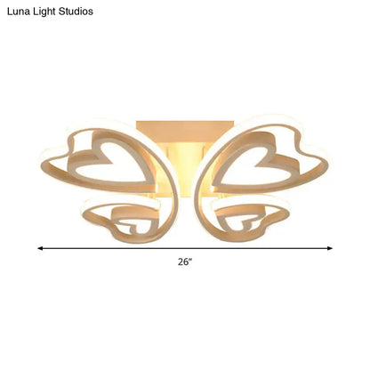 ديكوربايتس™ - مصباح سقف LED لغرفة نوم الفتيات: مصباح فراشة أكريليك على شكل قلب محبب