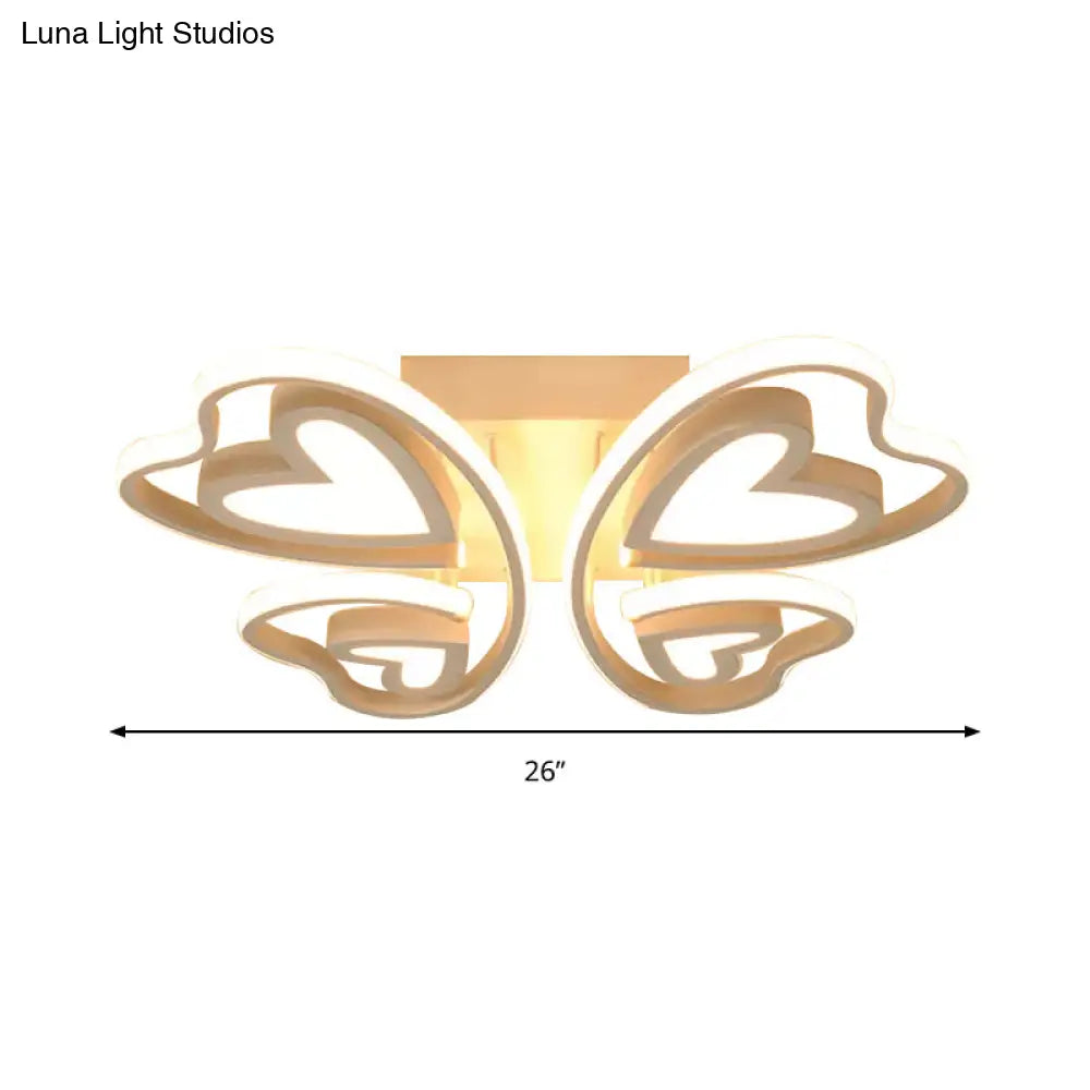 ديكوربايتس™ - مصباح سقف LED لغرفة نوم الفتيات: مصباح فراشة أكريليك على شكل قلب محبب