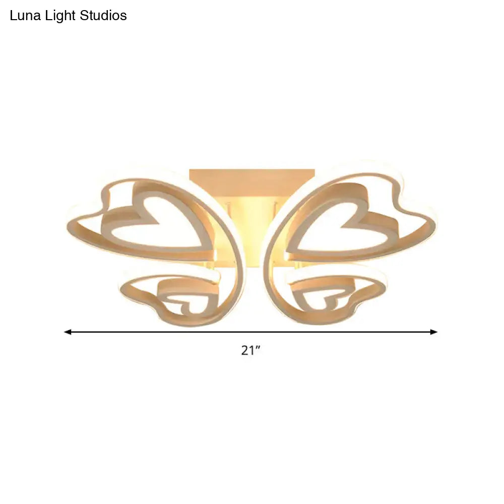 ديكوربايتس™ - مصباح سقف LED لغرفة نوم الفتيات: مصباح فراشة أكريليك على شكل قلب محبب