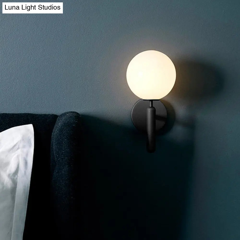 DecorBites™ DecorBites™ Glass Single-Bulb Stairway Wall Sconce with Simple Style Lighting