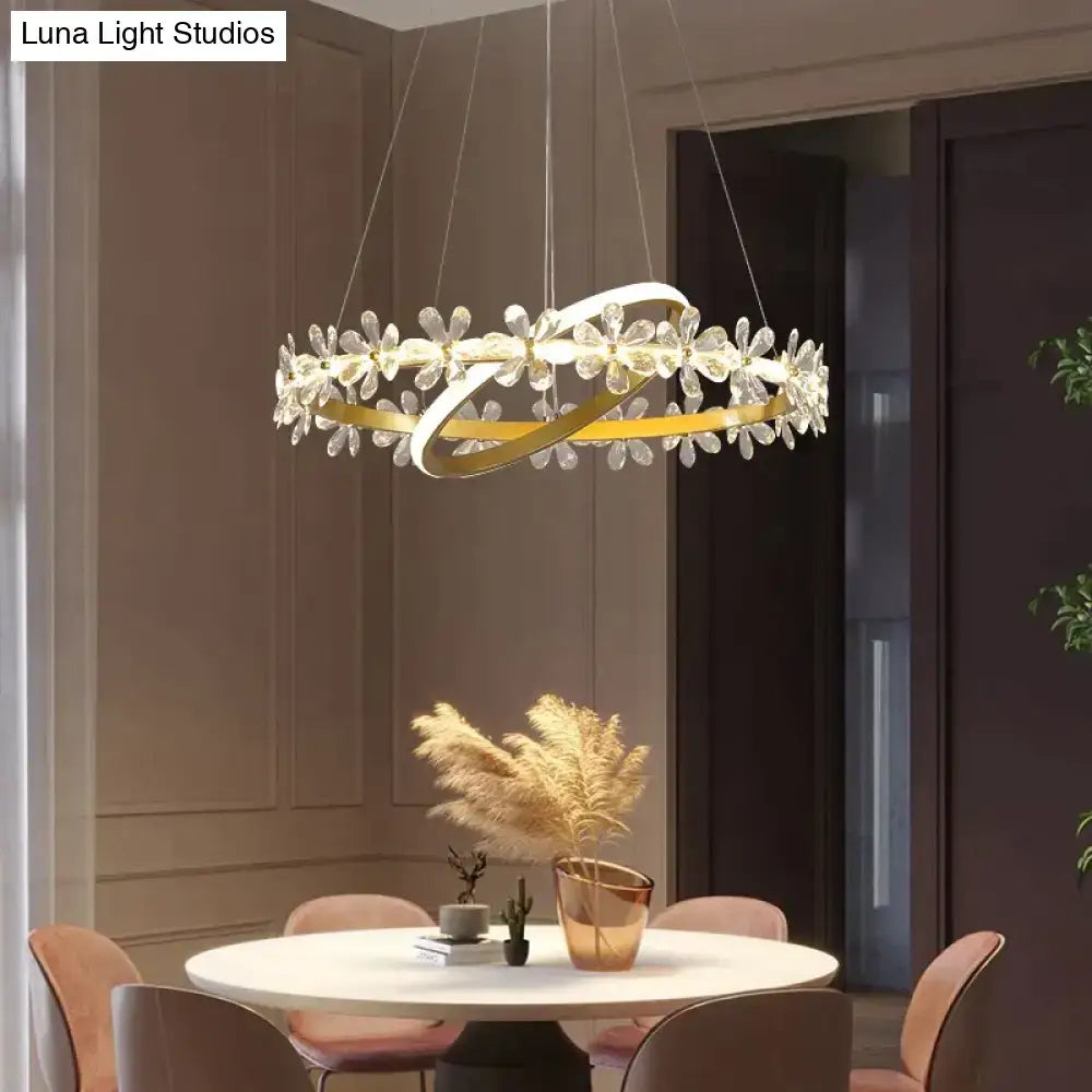 Decorbites™ nordic style gold-toned pendant light with clear crystal flower accents and circular design