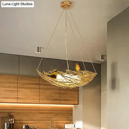 Lámpara de techo estilo art déco de metal dorado - Nest Lighting, 49,5/54,6 cm de ancho, 6/9 luces