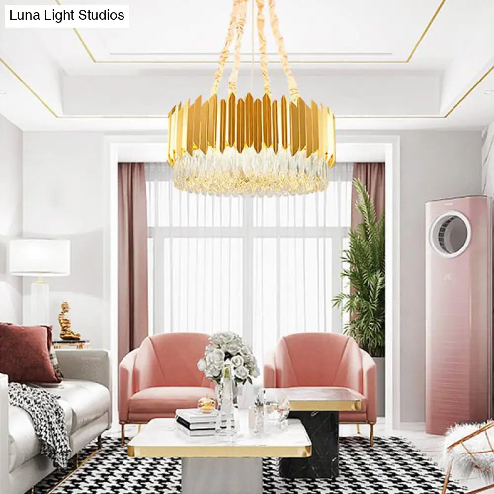 Lámpara de araña redonda dorada con colgantes de bloques de cristal - 19,5"/23,5" de ancho, diseño posmoderno - 6/10 cabezas