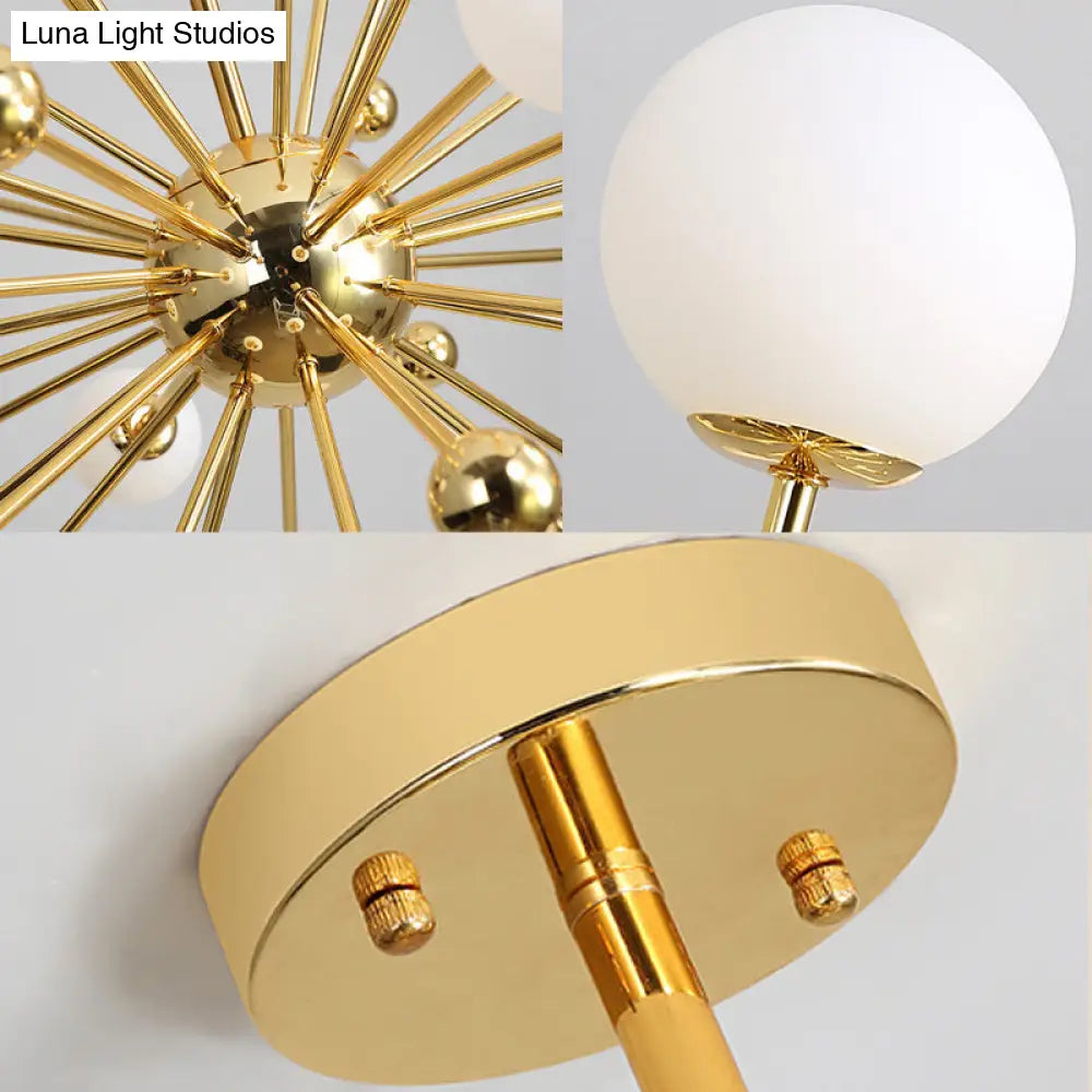 Lámpara de araña Gold Starburst con pantallas de bolas de cristal blanco - Lámpara colgante de diseño con múltiples luces - Varias opciones de ancho: 23,5", 31,5", 39"