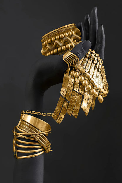 Golden Jewelry African Woman Canvas Art - Red / 40x60cm No Frame