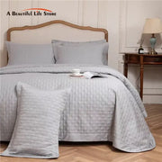 Gray textured egyptian cotton quilt set with matching pillows reversible cotton quilt for bedroom use