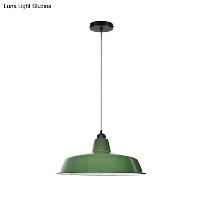 Green Barn Pendant Lamp - Loft Style Metal, 1-Bulb Suspension Light for Dining Room