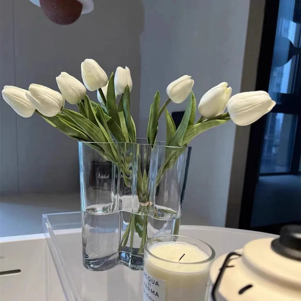 Green Glass Vase for Modern Decor - Vase
