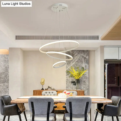 Lámpara colgante Halo de acrílico con LED - Minimalista y elegante para restaurantes