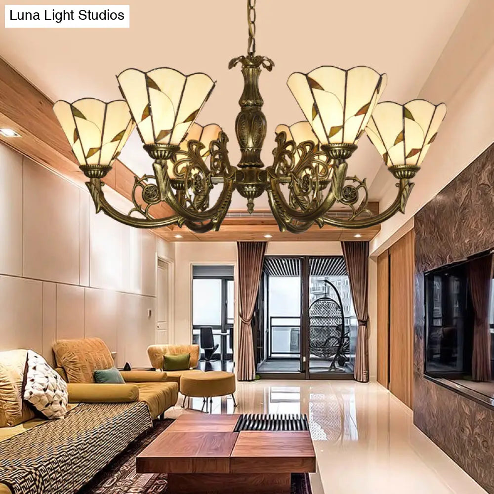 Lámpara de araña de cristal beige tallado a mano con borde festoneado - Lámpara colgante clásica