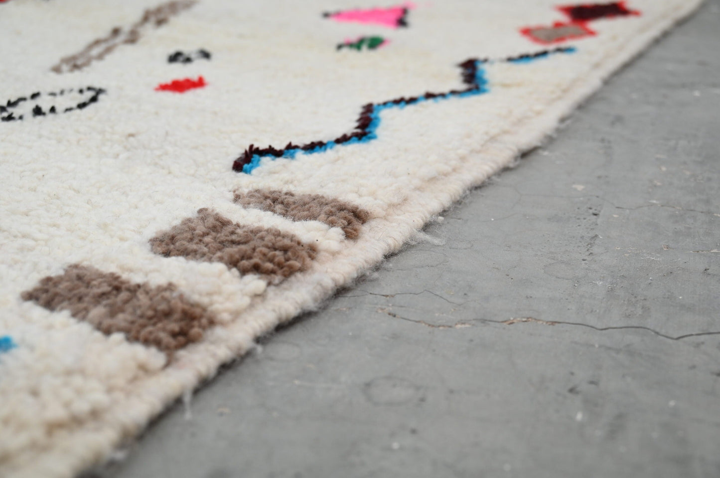 Handmade Moroccan Azilal Rug - 223x157cm - Moroccan Rugs