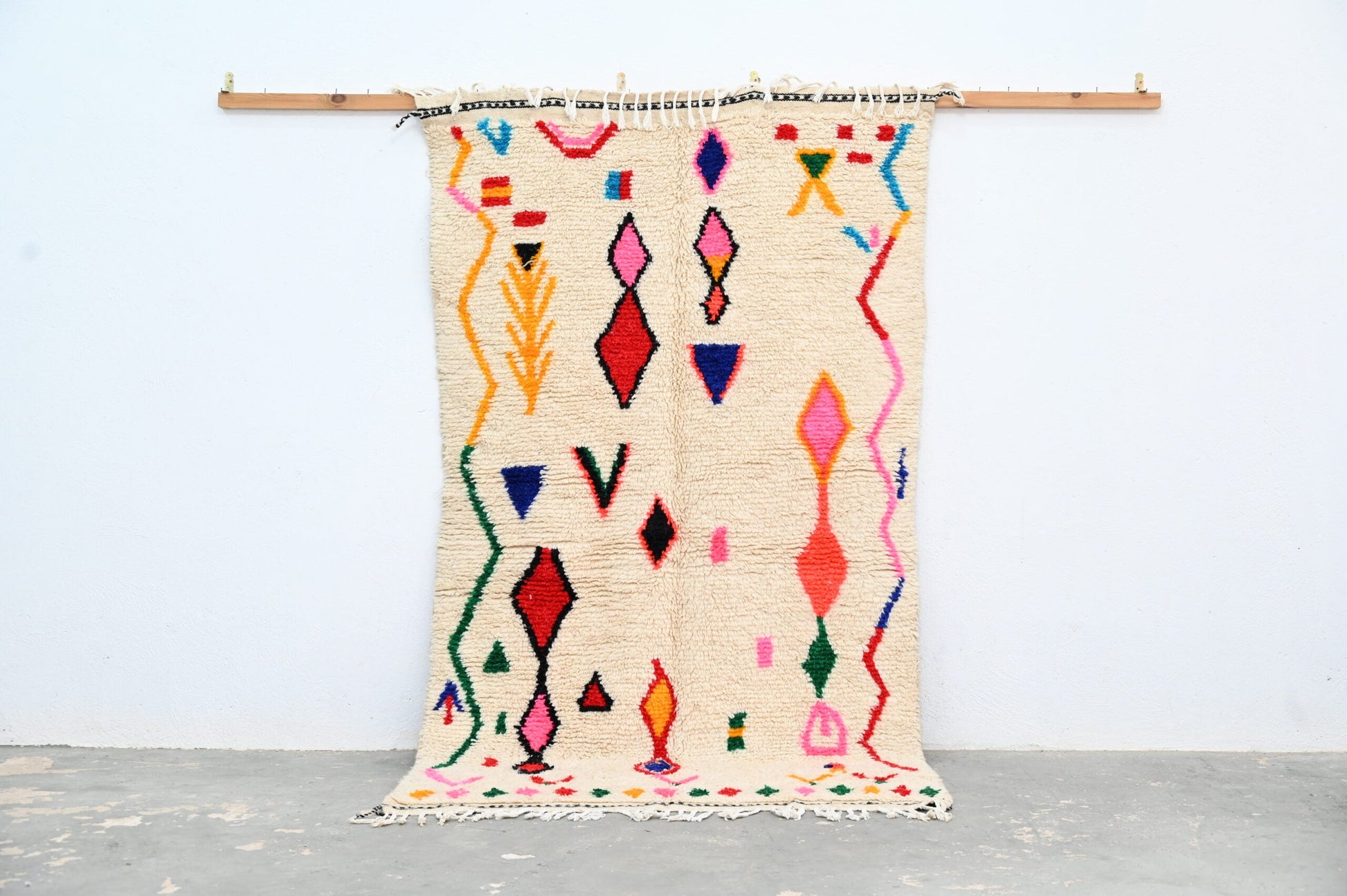 Handmade Moroccan Azilal Rug 231x131cm - Moroccan Rugs