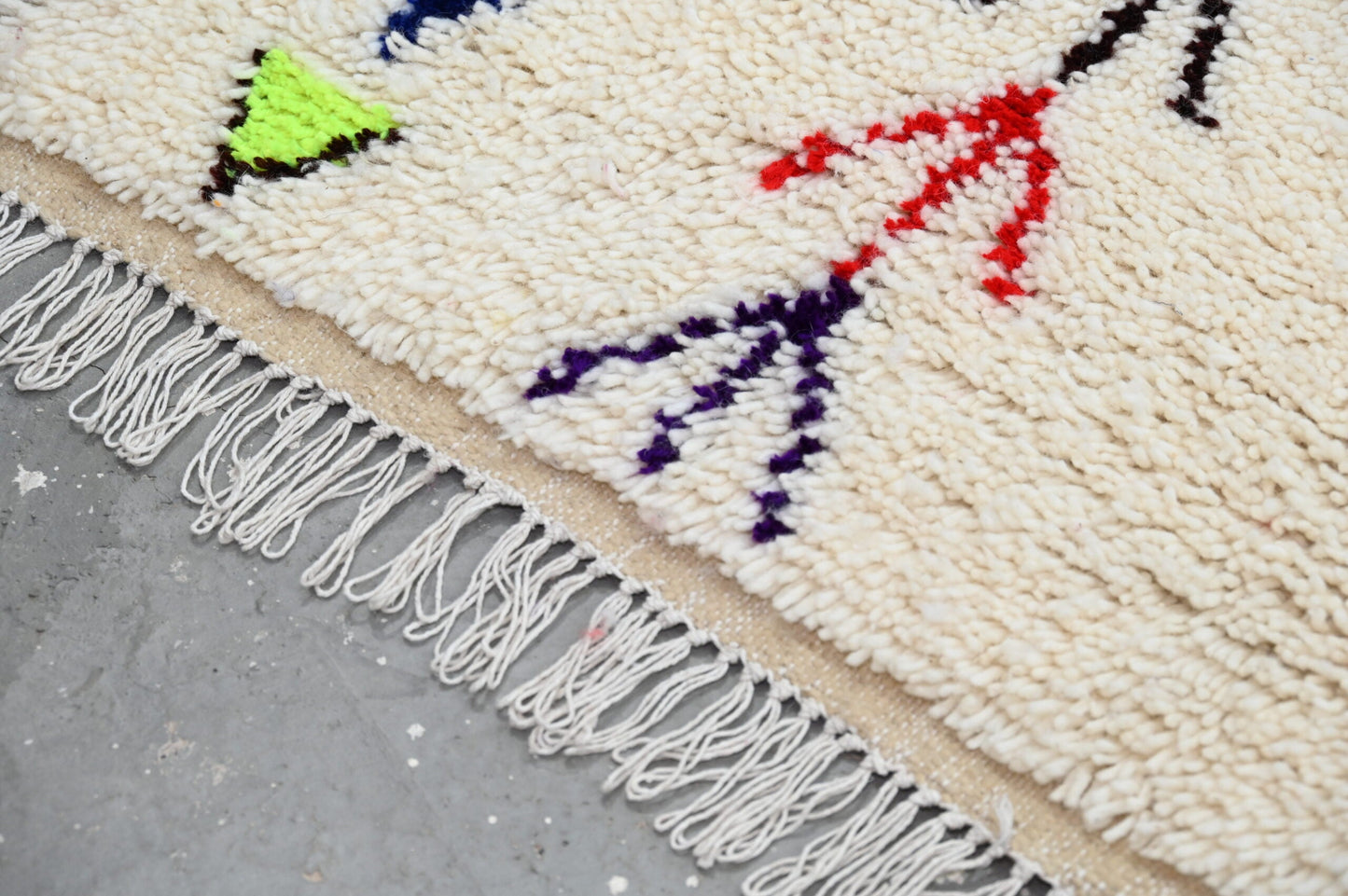 Handmade Moroccan Azilal Rug - 231x152 cm - Moroccan Rugs