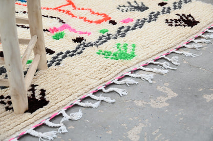 Handmade Moroccan Azilal Rug - 234x161 cm - Moroccan Rugs