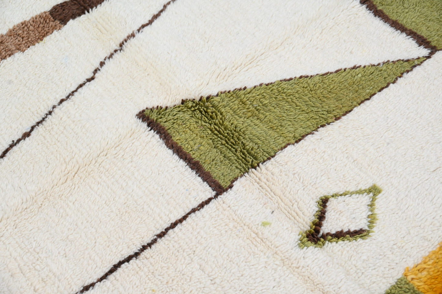 Handmade Moroccan Azilal Rug - 237x146 cm - Moroccan Rugs