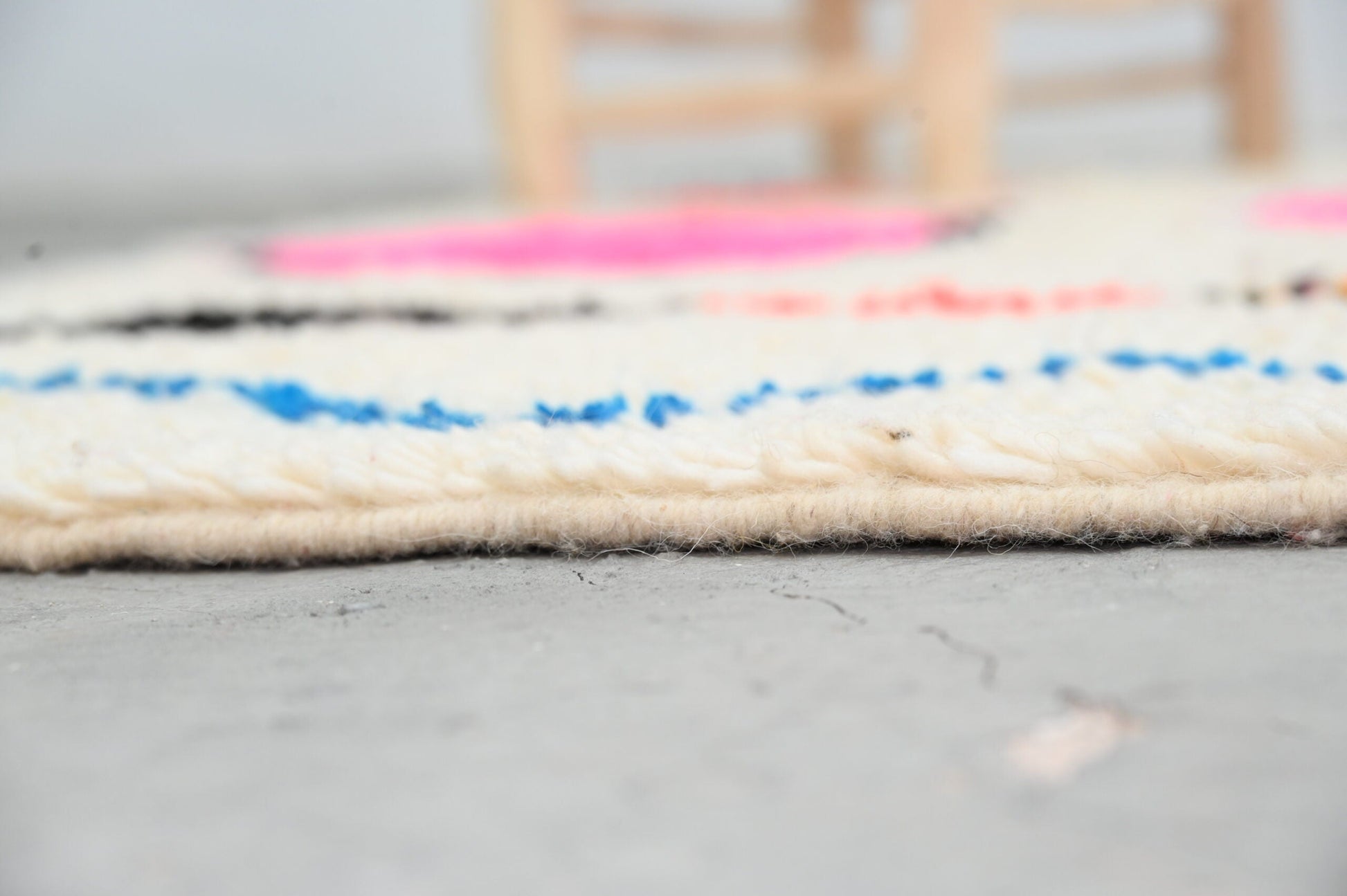 Handmade Moroccan Azilal Rug - 237x155 cm - Moroccan Rugs