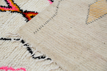 Handmade Moroccan Azilal Rug 240x150cm - Moroccan Rugs