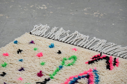 Handmade Moroccan Azilal Rug - 241x140 cm - Moroccan Rugs