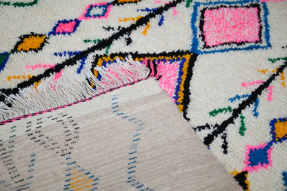 Handmade Moroccan Azilal Rug 243x131 cm - Moroccan Rugs