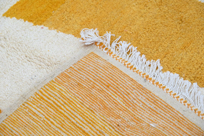 Handmade Moroccan Azilal Rug 250x149 cm - Moroccan Rugs