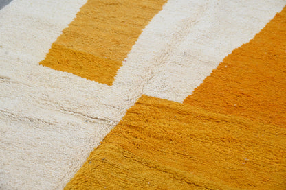 Handmade Moroccan Azilal Rug 250x149 cm - Moroccan Rugs