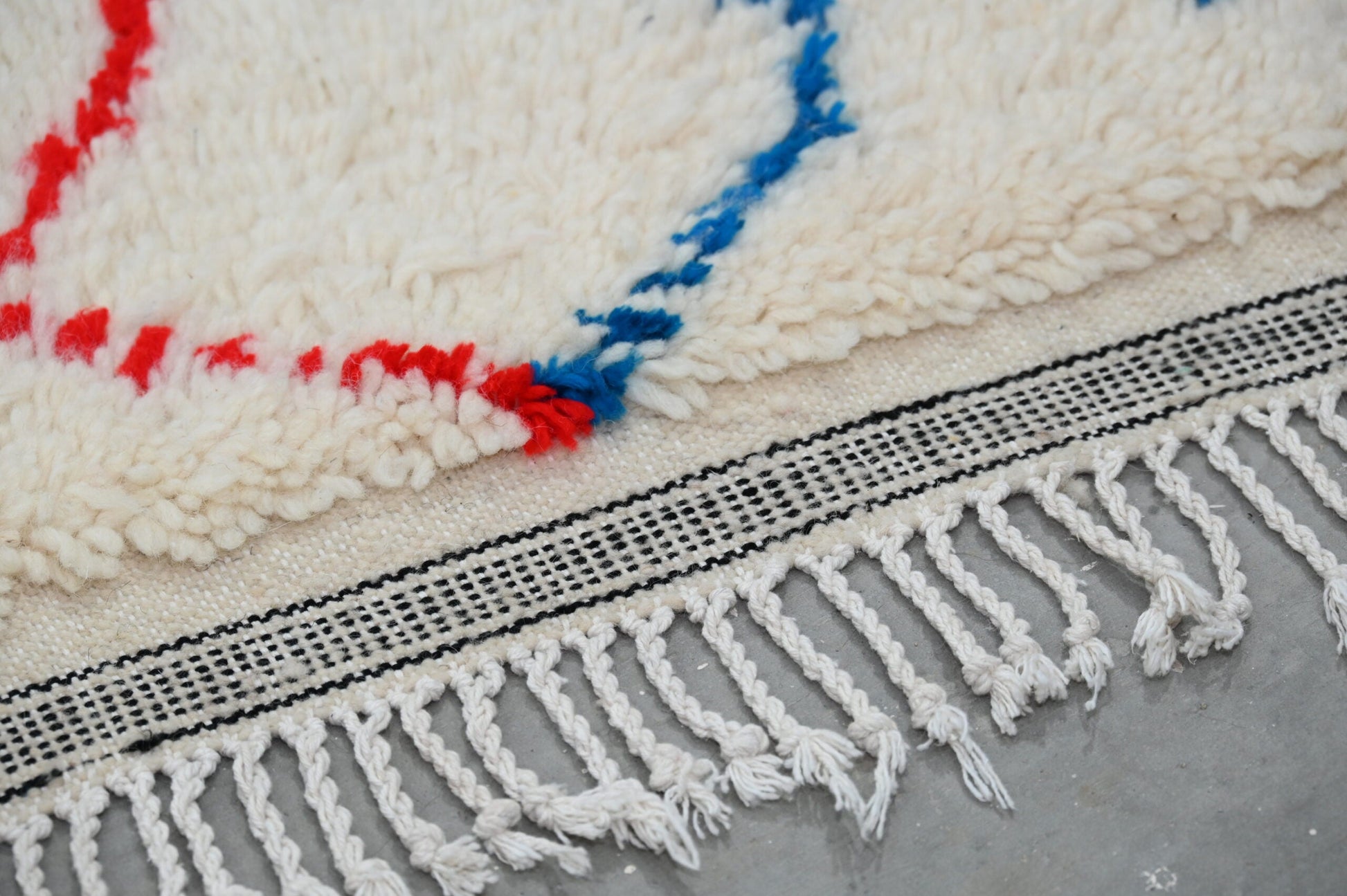 Handmade Moroccan Azilal Rug - 250x154cm - Moroccan Rugs