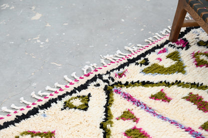 Handmade Moroccan Azilal Rug 302x197 cm - Moroccan Rugs