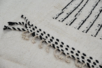 Handmade Moroccan Azilal Rug 308x200 cm - Moroccan Rugs