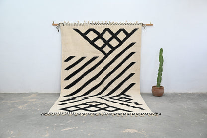 Handmade Moroccan Azilal Rug - 317x200 cm - Moroccan Rugs