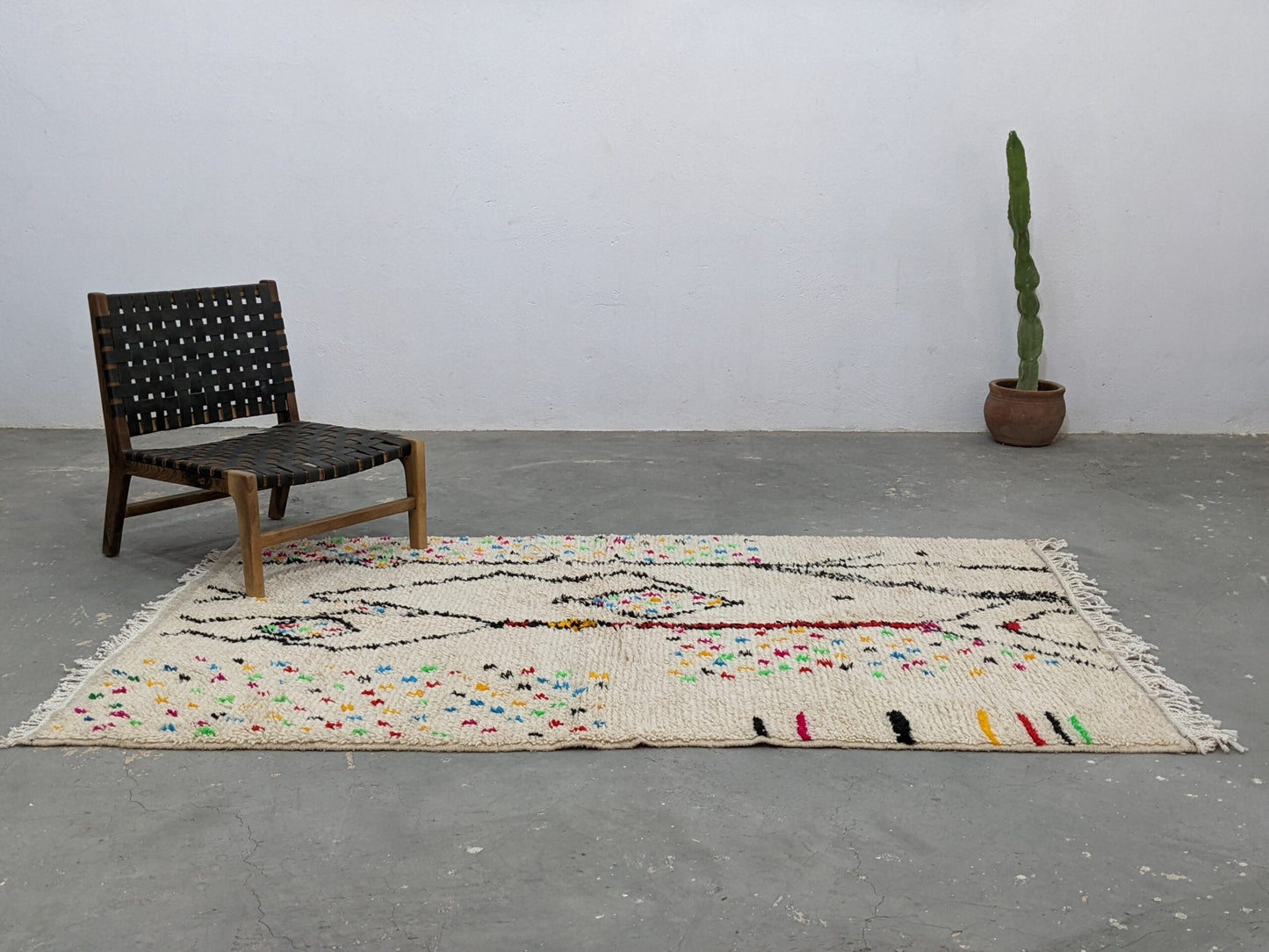 Handwoven Moroccan Azilal Rug 234x147 cm - Moroccan Rugs
