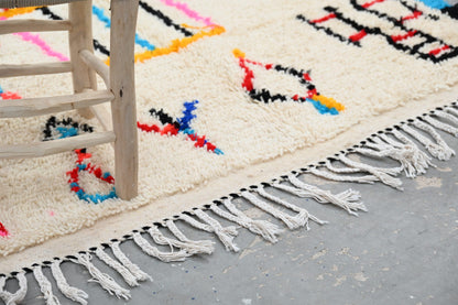 Handwoven Moroccan Azilal Rug - 245x146 cm - Moroccan Rugs