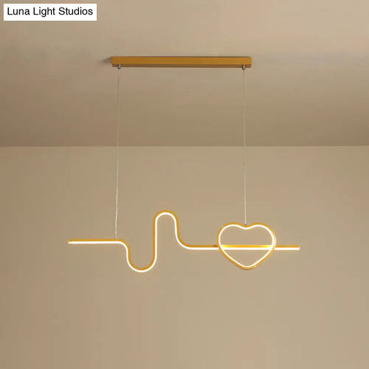 DecorBites™ Heart and Line Island Metal Pendant Light - وحدة إضاءة LED فنية للسقف لغرفة الطعام