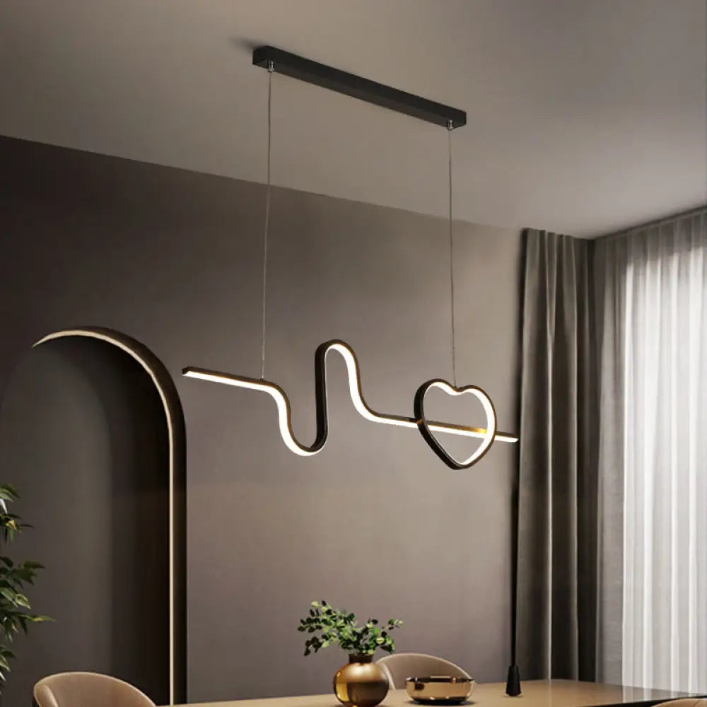 DecorBites™ Heart and Line Island Metal Pendant Light - وحدة إضاءة LED فنية للسقف لغرفة الطعام