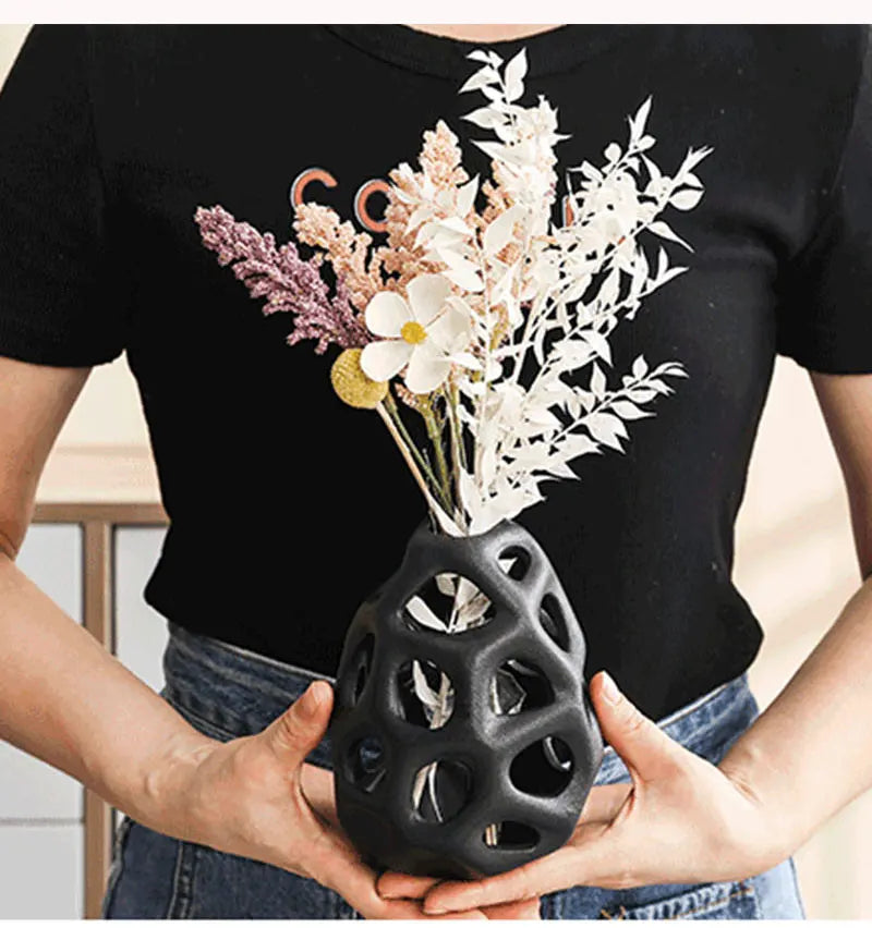 Hollow Out Ceramic Vase - Nordic Style - Vase