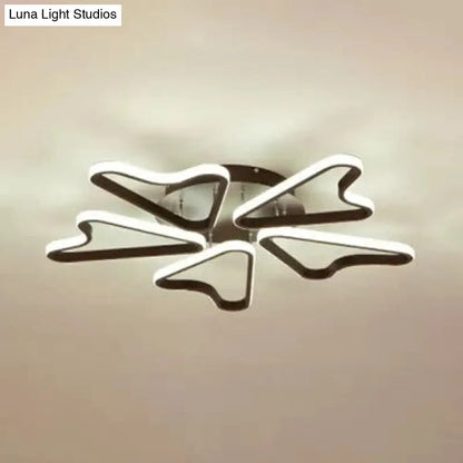 Lámpara de techo LED DecorBites™ con forma de cuerno para dormitorio infantil moderno, fabricada en acrílico