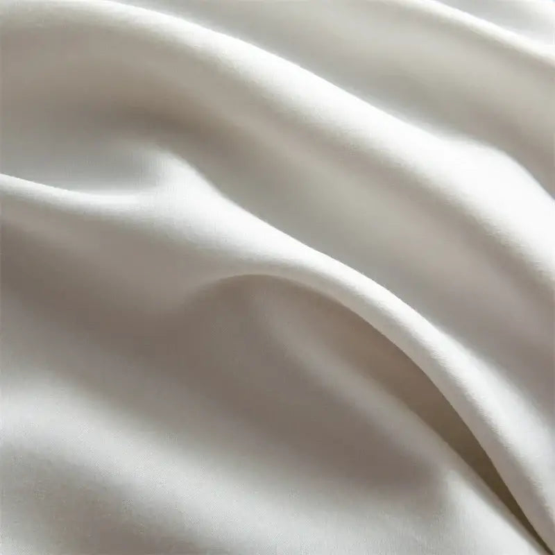 Soft flowing white silk fabric with smooth lustrous texture in hotel style white and black decorbites 1000tc egyptian cotton bedding set