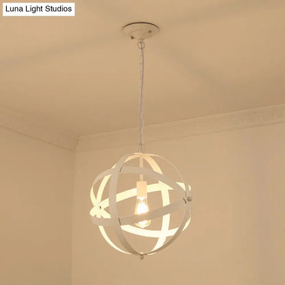 Industrial 1 Light Spherical Metal Pendant Lamp in Gold/Aged Silver - Ideal for Dining Tables & Living Rooms