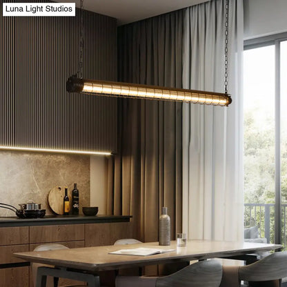 Lámpara colgante industrial negra DecorBites™ con diseño tubular para techo de comedor