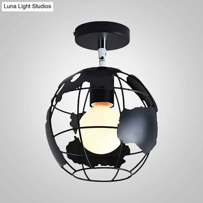 Lámpara colgante industrial negra DecorBites™ para techo de pasillo - Semiempotrada, forma esférica/ovalada, con estructura de hierro, 1 luz