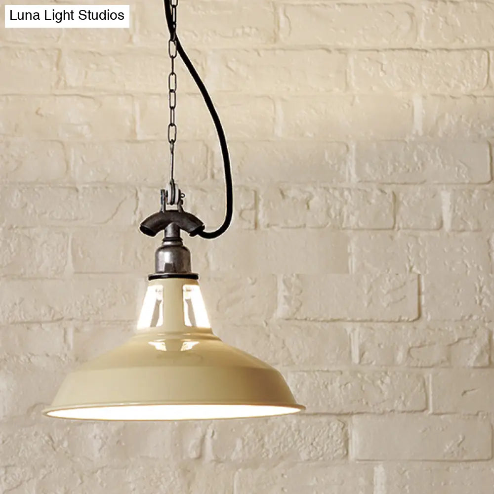 Industrial Iron Hanging Lamp - Pot-Lid Dining Table Pendant Light with 1 Head in White/Green