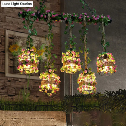 وحدة إضاءة جزيرة قفصية سوداء معدنية صناعية من DecorBites™ مزودة بخمسة رؤوس للمطاعم والنباتات