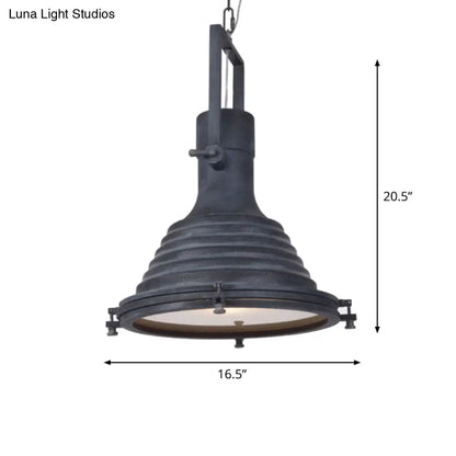 Industrial Metal Pendant Ceiling Lamp: Single-Shade Suspension Lighting for Bistro