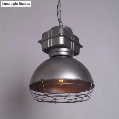 Industrial Metal Pendant Ceiling Lamp: Single-Shade Suspension Lighting for Bistro