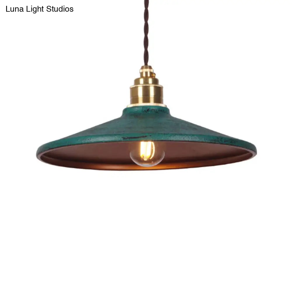 Industrial Metal Pendant Ceiling Lamp: Single-Shade Suspension Lighting for Bistro