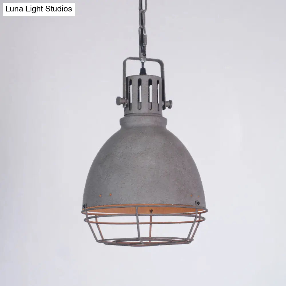 Industrial Metal Pendant Ceiling Lamp: Single-Shade Suspension Lighting for Bistro