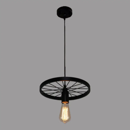 Industrial Metal Wagon Wheel Pendant Lamp: Black Hanging Light Fixture for Restaurants