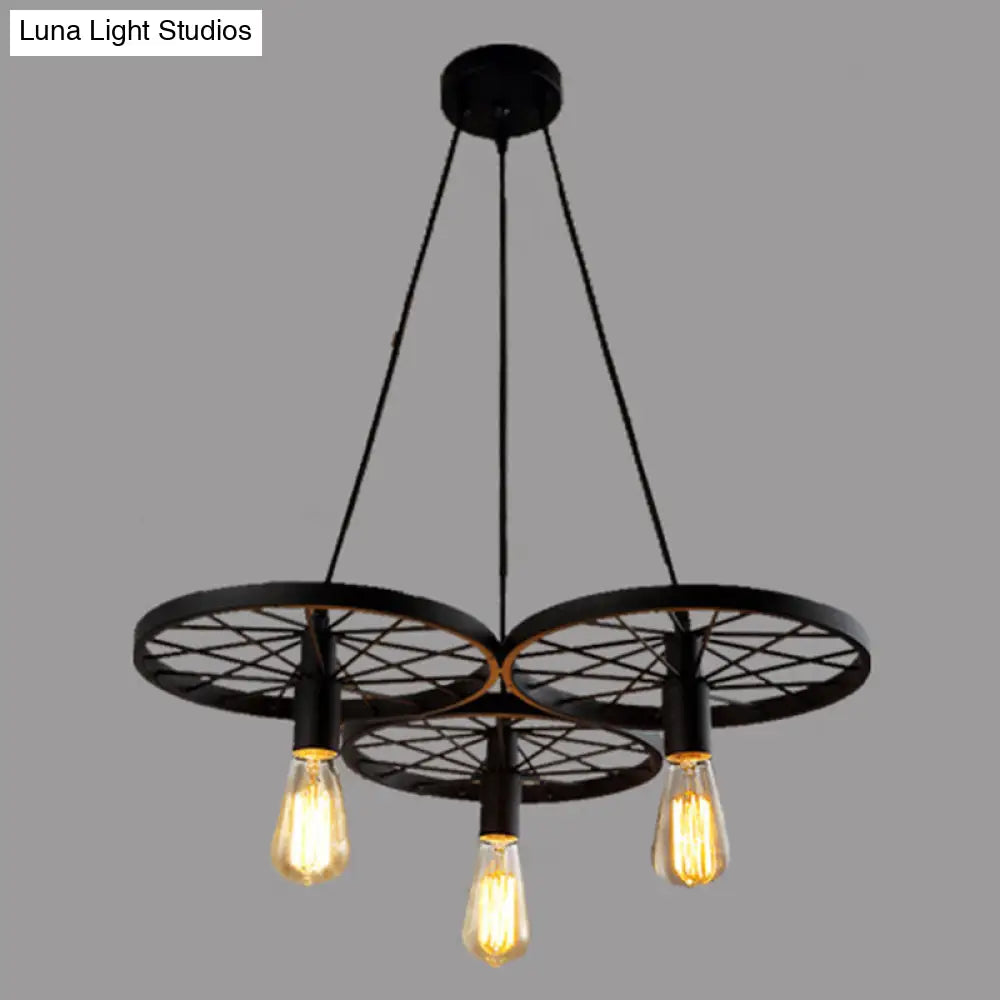 Industrial Metal Wagon Wheel Pendant Lamp: Black Hanging Light Fixture for Restaurants