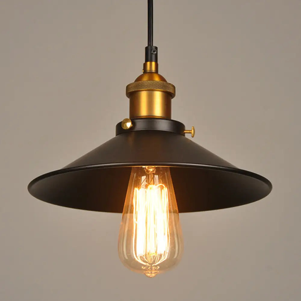 Industrial Style Metal Cone Pendant Lamp in Black